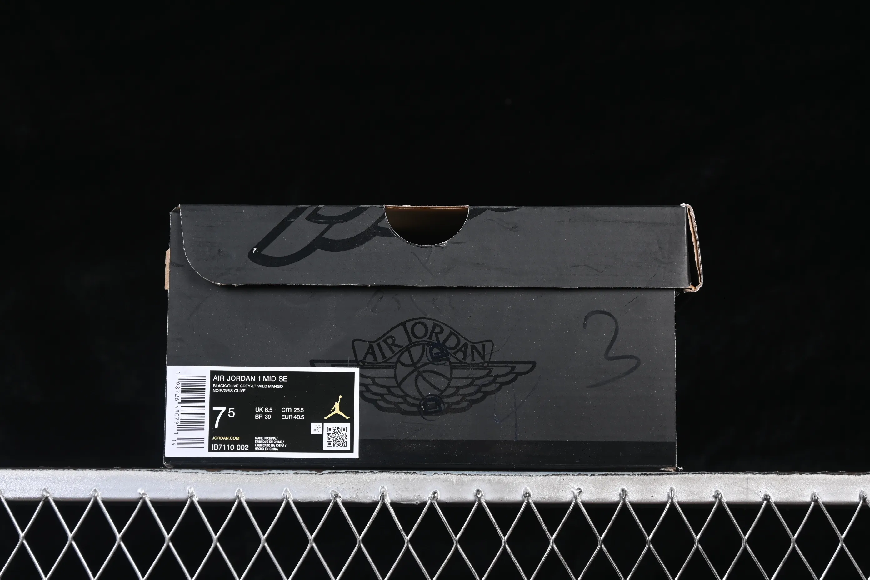 All categories Air Jordan Jordan series basketball shoes Air Jordan 1 Mid Air Jordan 1 Mid AJ1 Joe 1 gray black Chinese culture and leisure sneakers IB7110-002